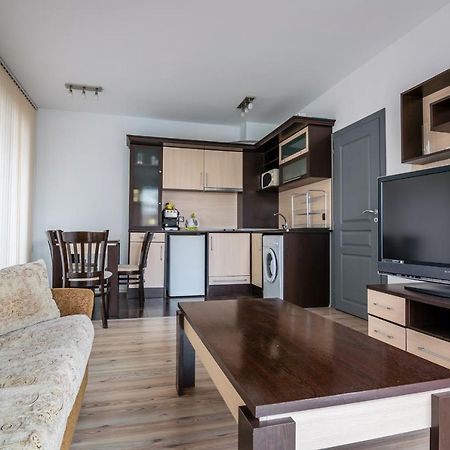 Cozy One-Bedroom Apartment In Night Breeze Burgas Luaran gambar