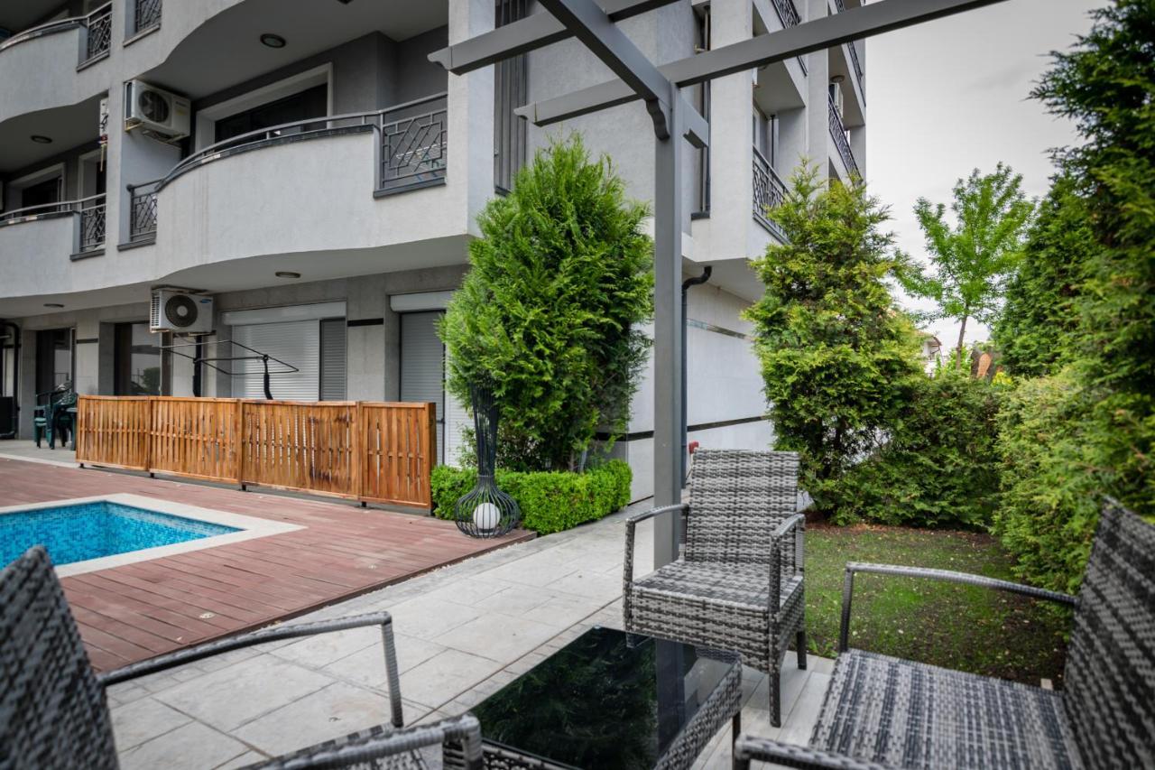 Cozy One-Bedroom Apartment In Night Breeze Burgas Luaran gambar